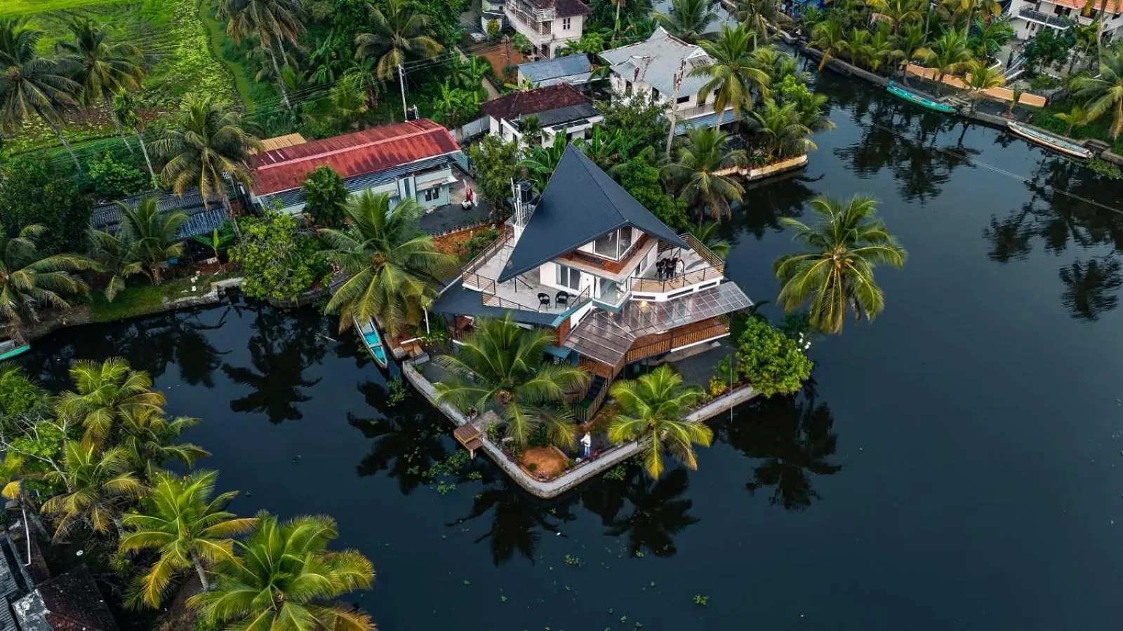 Shiphouse location